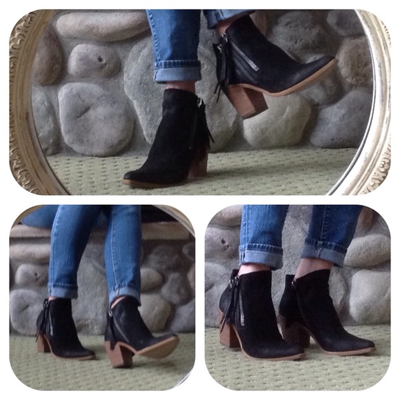 🍃💕Dolce Vita Leather Zip Tassel Ankle Boot - Picture 2 of 4