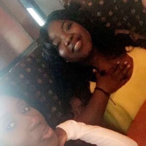 Meet your Posher, Alma