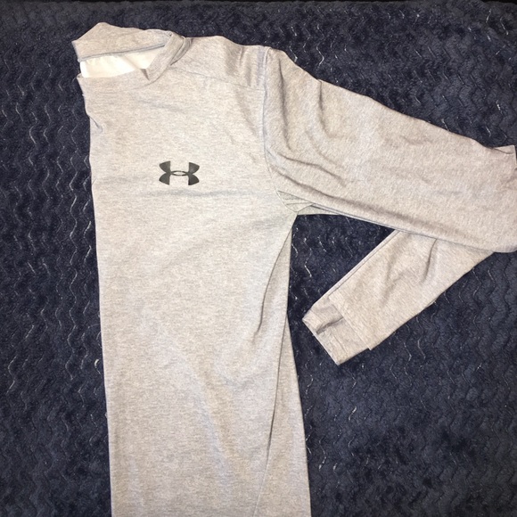Under Armour➖Heat Gear. Long Sleeve.