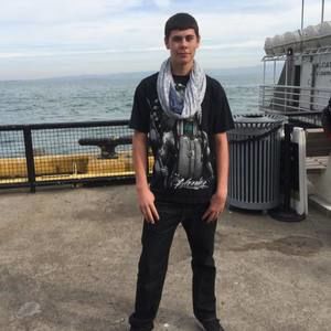 Meet your Posher, Dylan