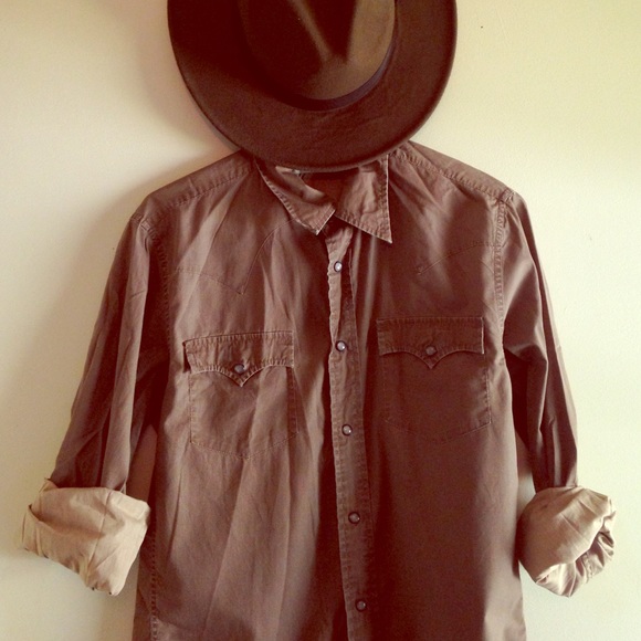 Express button down