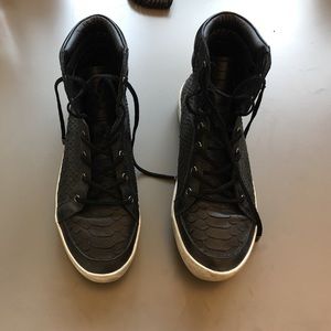 Joie High-top Sneakers