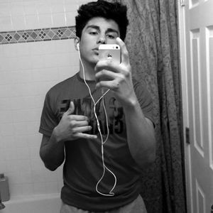 Meet your Posher, Christopher