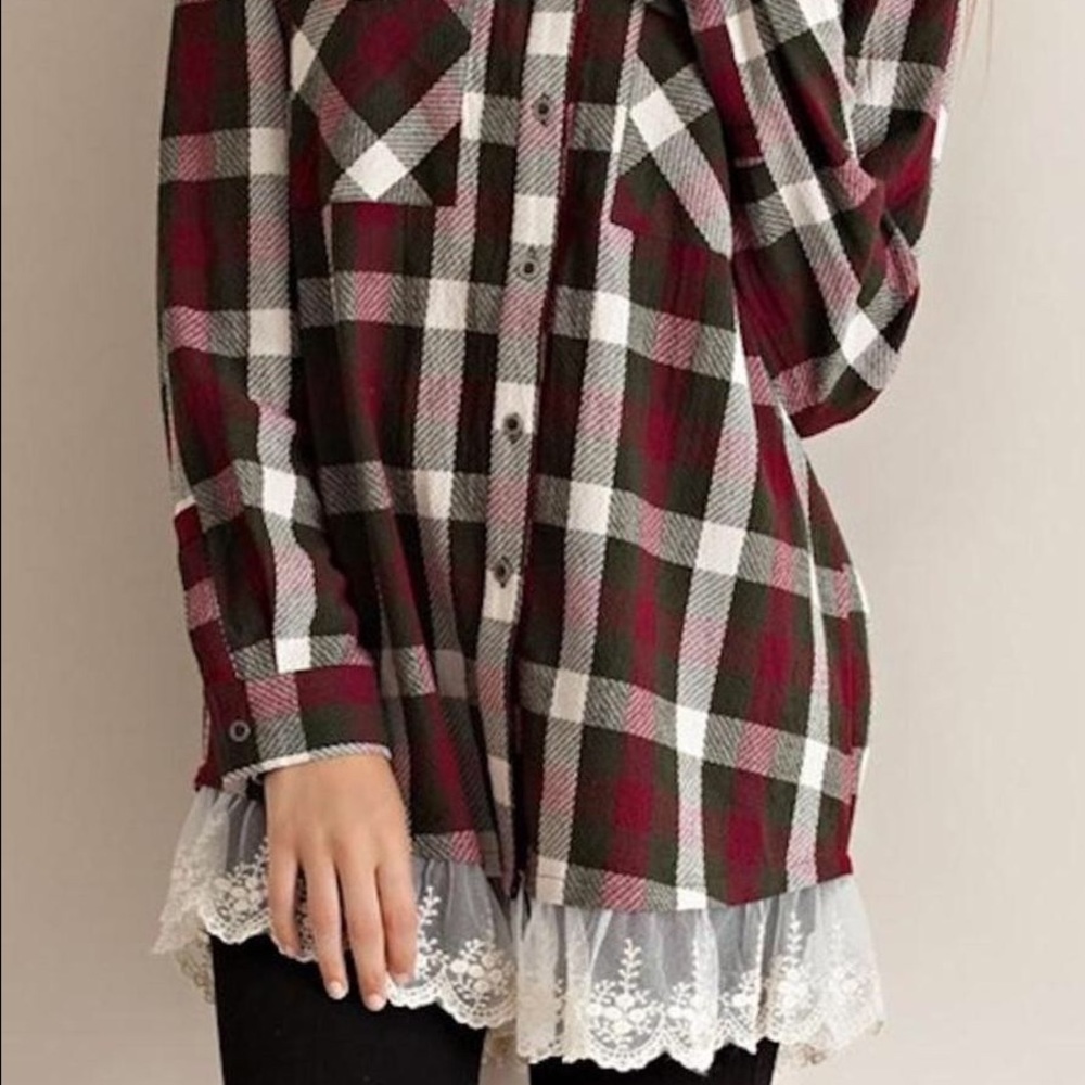 NWT Entro Plaid Lace Blouse