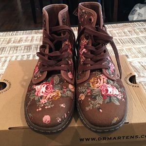 Floral Dr. Martens