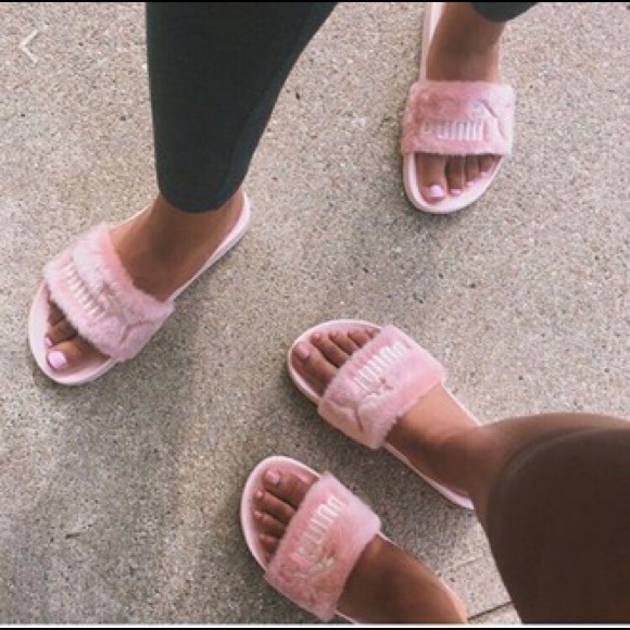 Leadcat Fenty Puma Slides 💕
