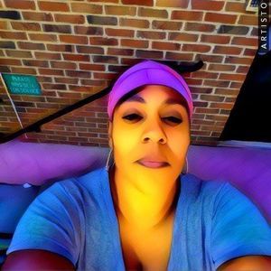 Meet your Posher, Quanita