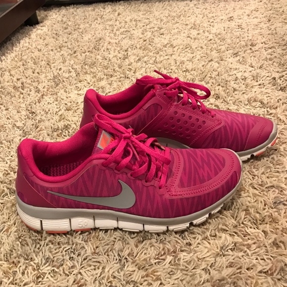 US 8 Women's Nike Free 5.0 - Picture 1 of 4