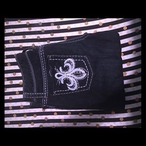 Maurice's Jeans with blue embroidery in pockets