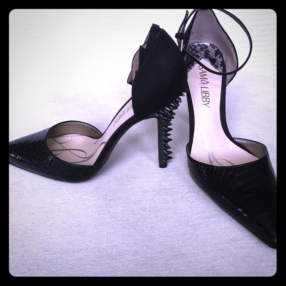 Sam & Libby Black Studded Faux Snake Pump w Strap