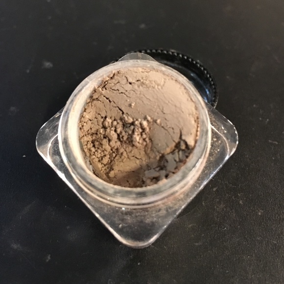 Creme Brulee eyebrow filler minerals.