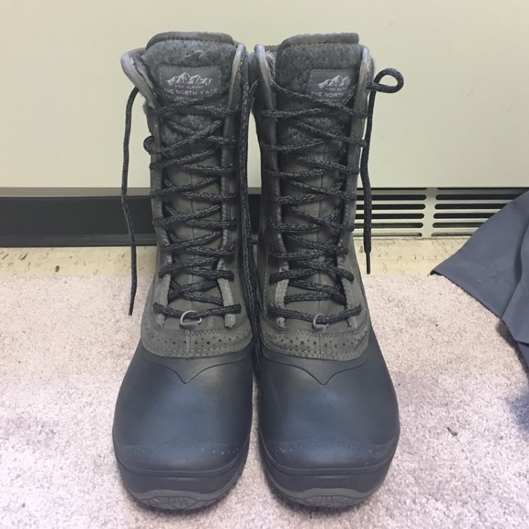 The North Face Shellista II Mid Winter Boots-grey