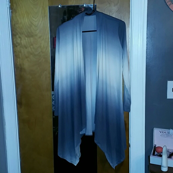 Beautiful grey ombre cardigan - Picture 7 of 7