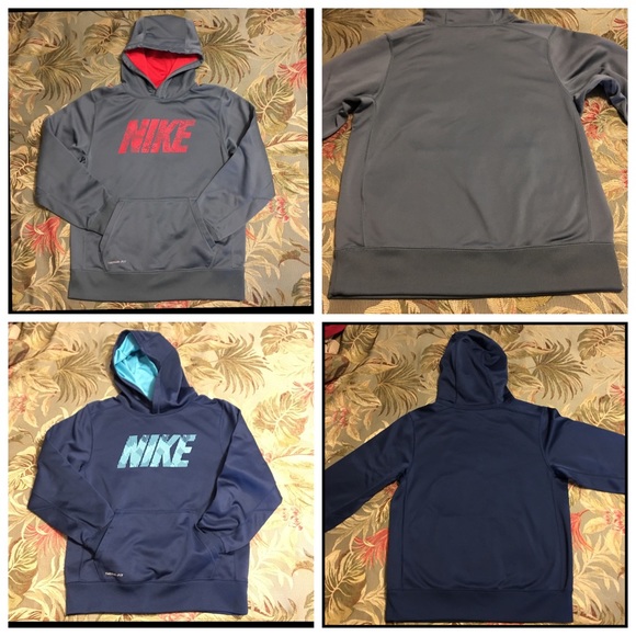 Bundle of 2 Nike sweatshirt hoodies. Boy's Large.