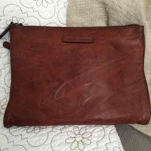 FINAL SALE Frye Michelle Tech Clutch Leather New