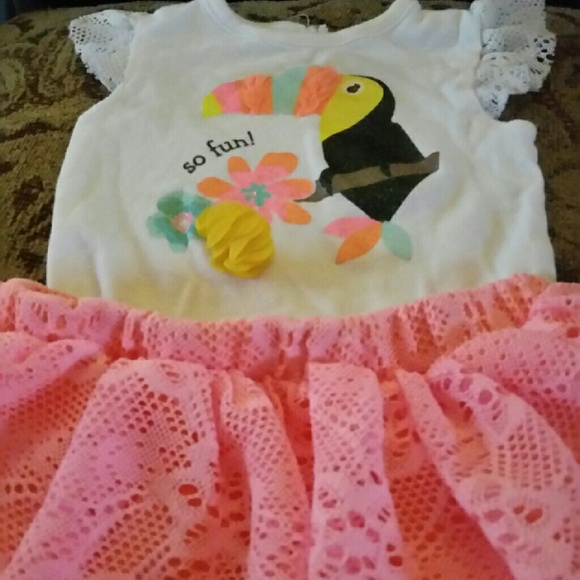 BABY GIRL OUTFIT - Picture 2 of 2