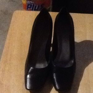 Black heels