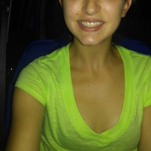 Meet your Posher, Taylr