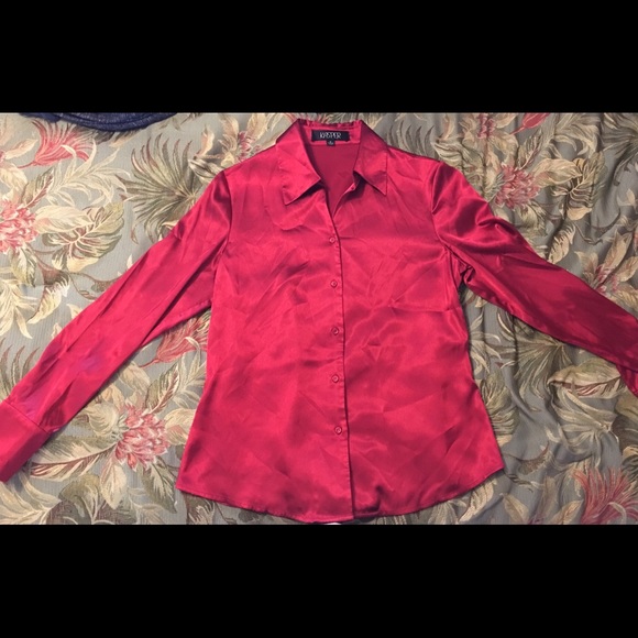 Kasper women's long sleeve size 8 shirt.