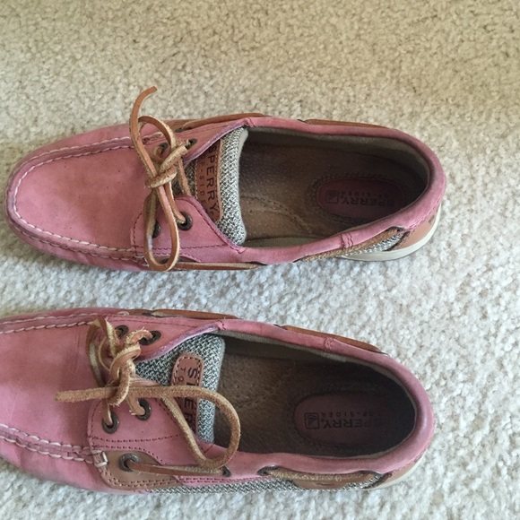 Speery top sider boat shoes