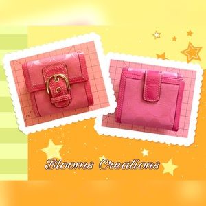 ❎COACH PINK BI-FOLD WALLET❎
