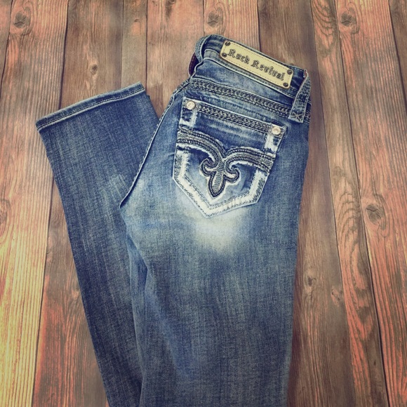 💞Rock Revival Jeans💞