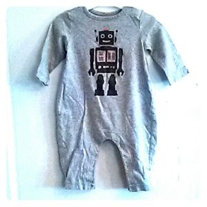 **DONATED** 2 PC BUNDLE |BABY GAP Body Suits 0-3 M