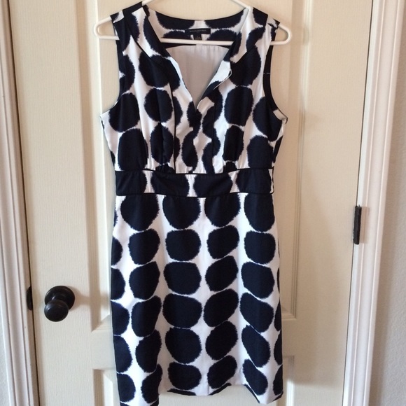 Banana Republic black/white dress