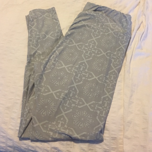 TC LuLaRoe Print Leggings