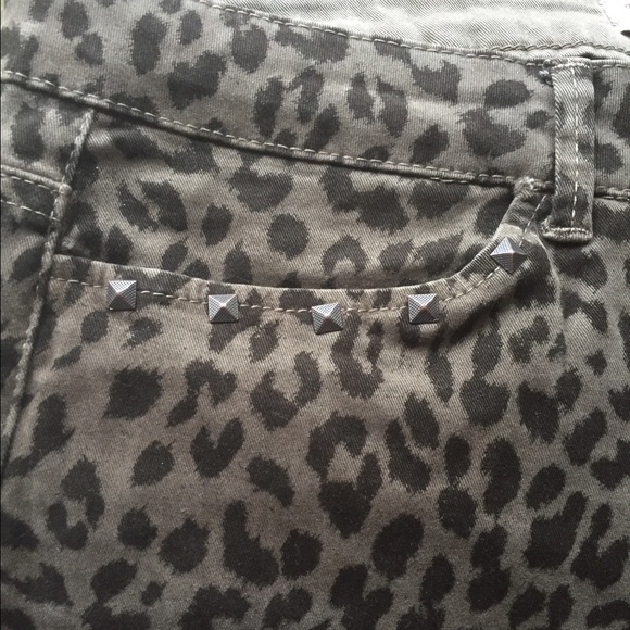 NWT ZARA ANIMAL PRINT SKINNY JEANS - Picture 4 of 4