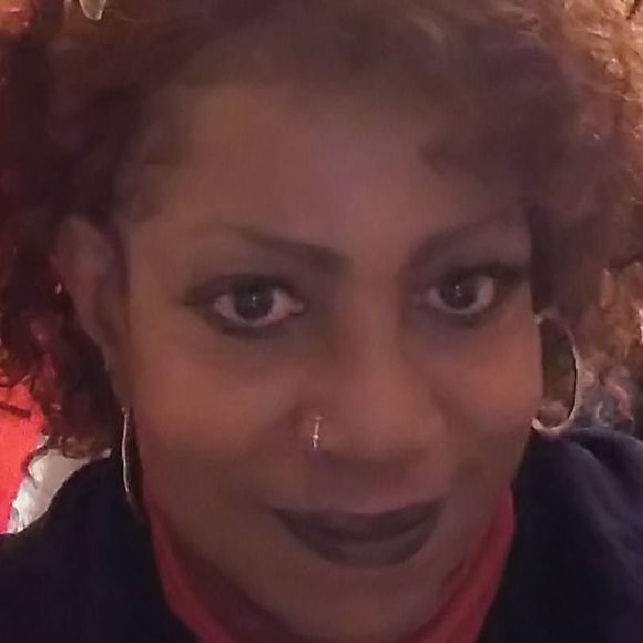 Meet your Posher, Val - Picture 1 of 1