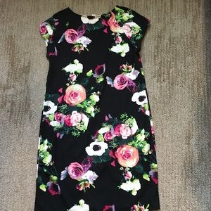 Floral printed short sleeve dress