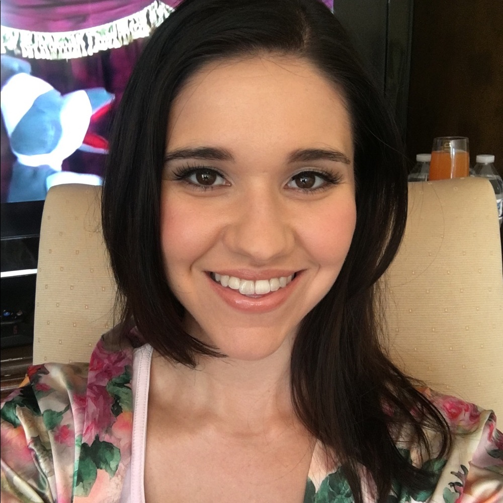 Meet your Posher, Brittany