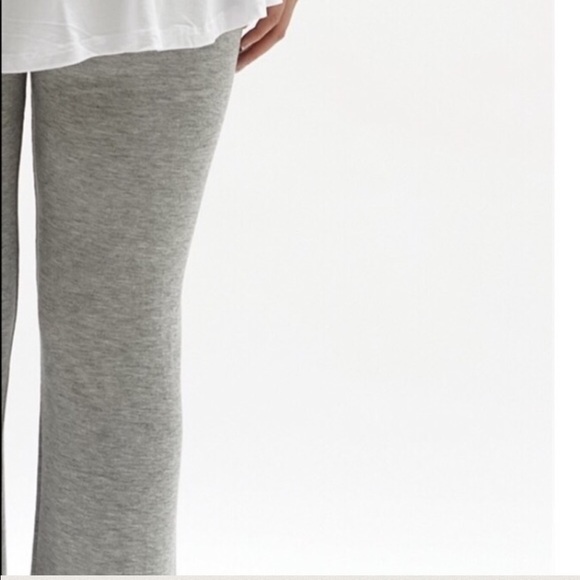 Moreno Gray Flare Leggings - Picture 4 of 6