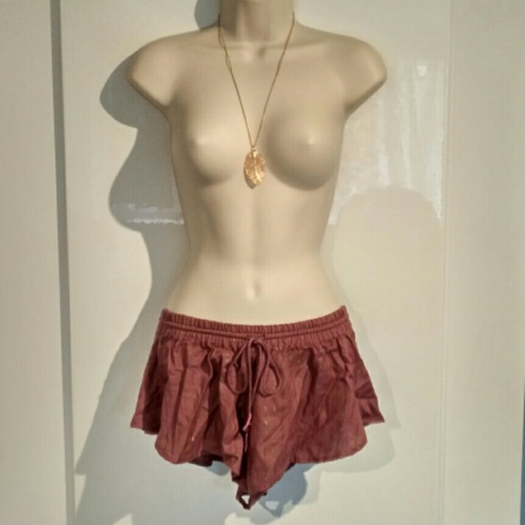 UO Flutter Shorts Maroon/Metallic Sparkle Size XS - Picture 4 of 4