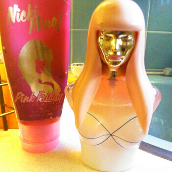 🚫🚫SOLD🚫🚫.     Nicki Minaj PINK FRIDAY🆓 - Picture 2 of 3