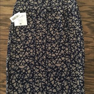 NWT Lularoe Cassie