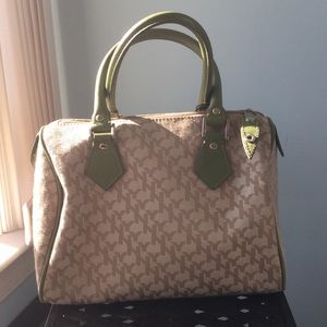 Tan and green NY handbag