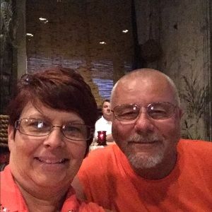 Meet your Posher, Ellen