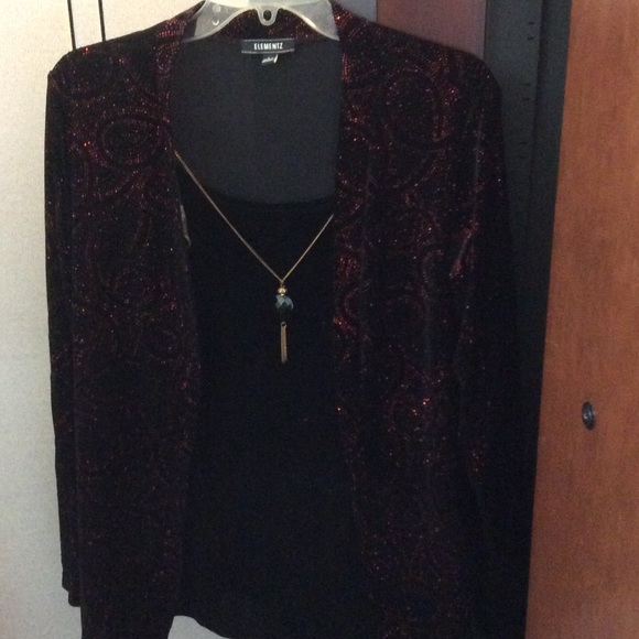 Holiday Twin set blouse