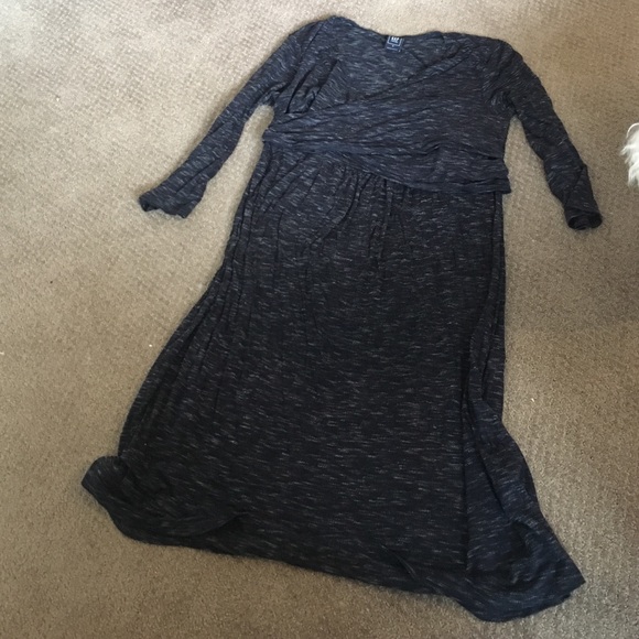 Gap navy wrap top dress MATERNITY