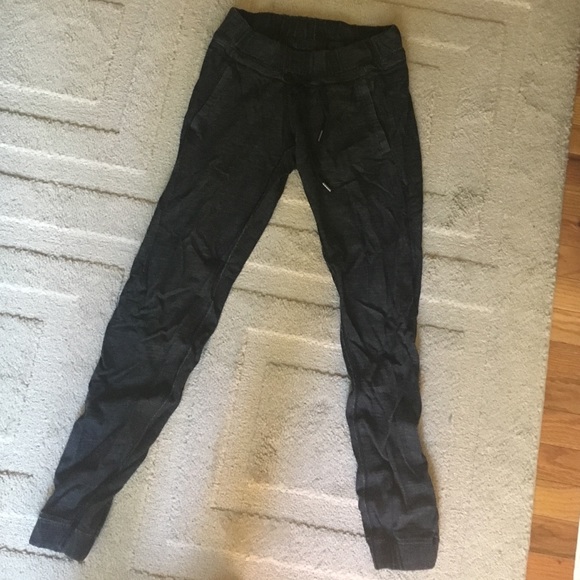 Lululemon sweatpants