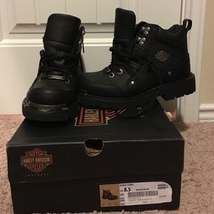 NWT Harley Davidson Tracey black boots