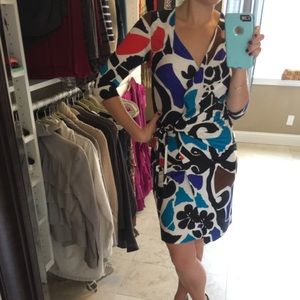 Diane von Furstenberg Wrap Dress Size 4