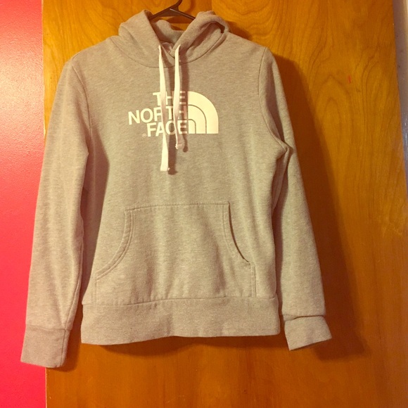 NorthFace hoodie