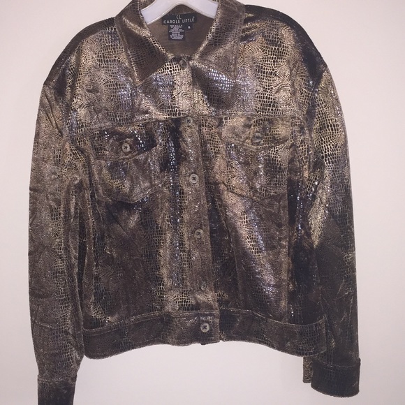 Snake skin like fabric jacket. Lightweight Soft