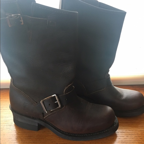 Frye Leather Veronica Short Brown Boots size 6.5