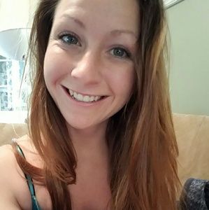 Meet your Posher, Kelley