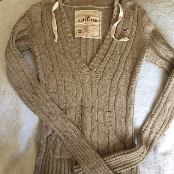 Hollister Jumper