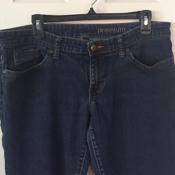 FREE ❤️ with purchase.  Size 10 GAP jeans